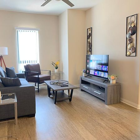 Amazing Apartments Near The Grove ロサンゼルス エクステリア 写真